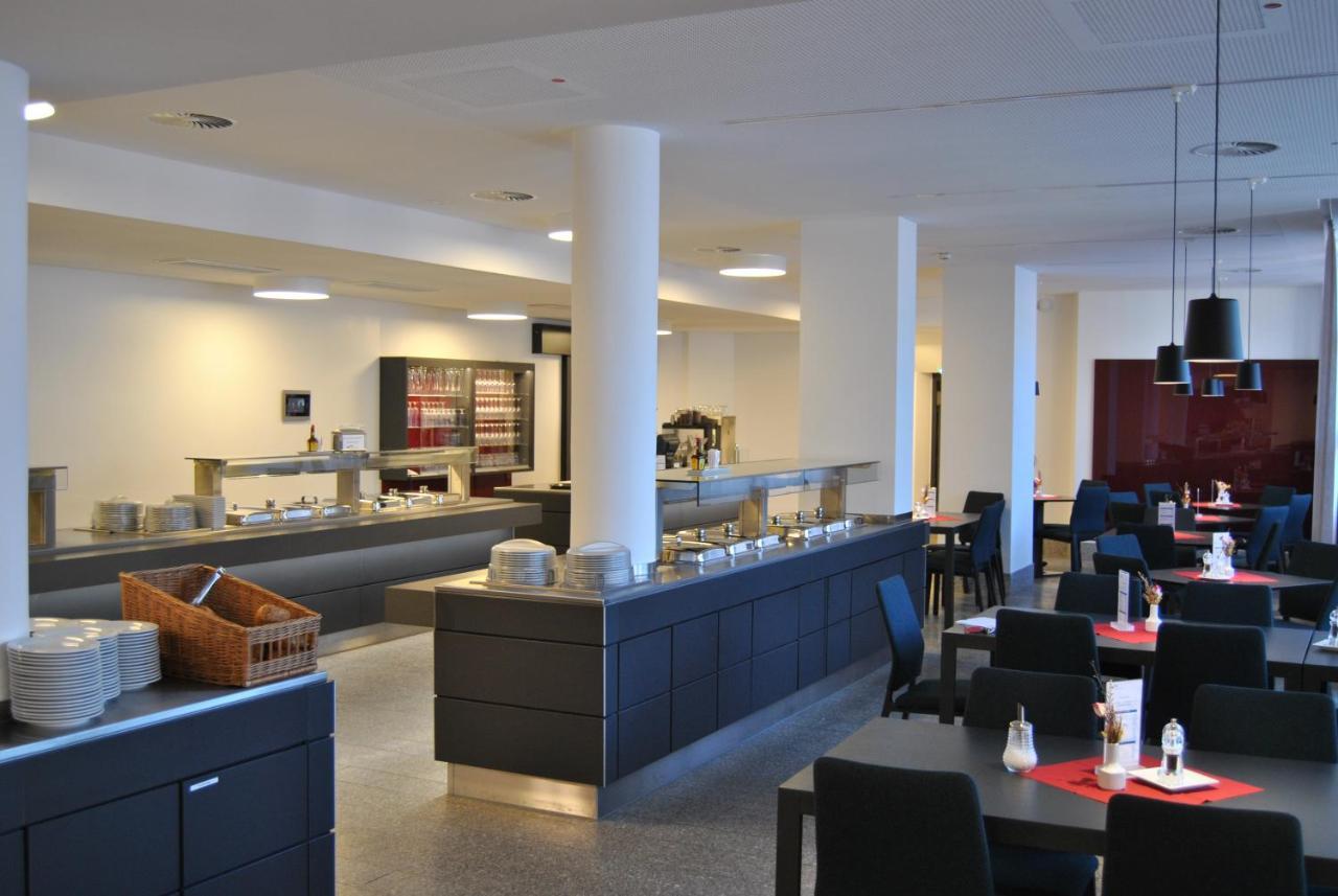 Hotel Erbacher Hof, Bistum 3*
